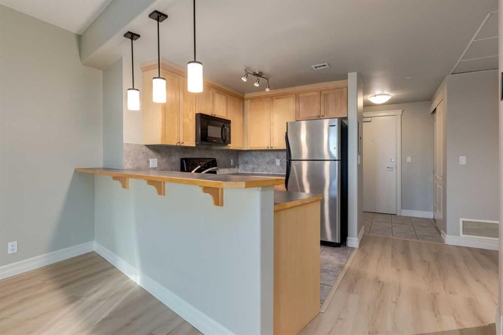2104, 836 15 Avenue SW, Calgary — photo 4 of 40