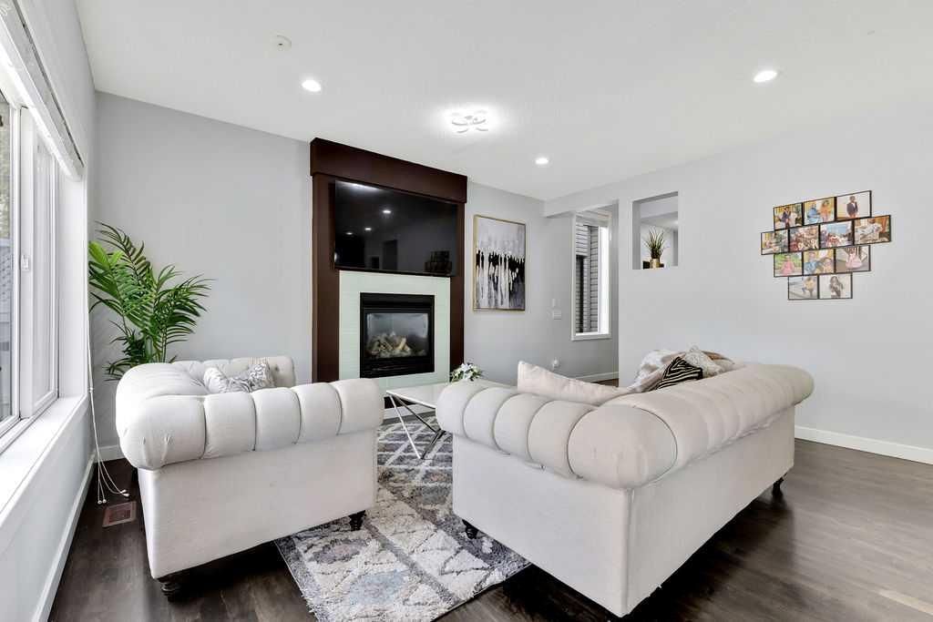 87 Brightonstone Passage SE, Calgary — photo 5 of 35