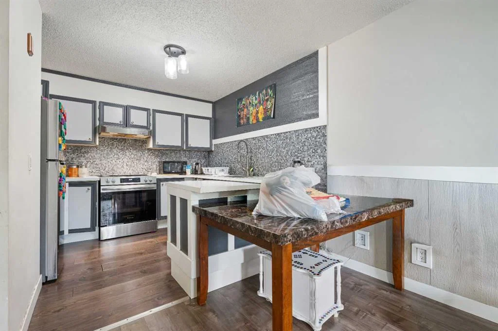 69, 3745 Fonda Way SE, Calgary — photo 2 of 18
