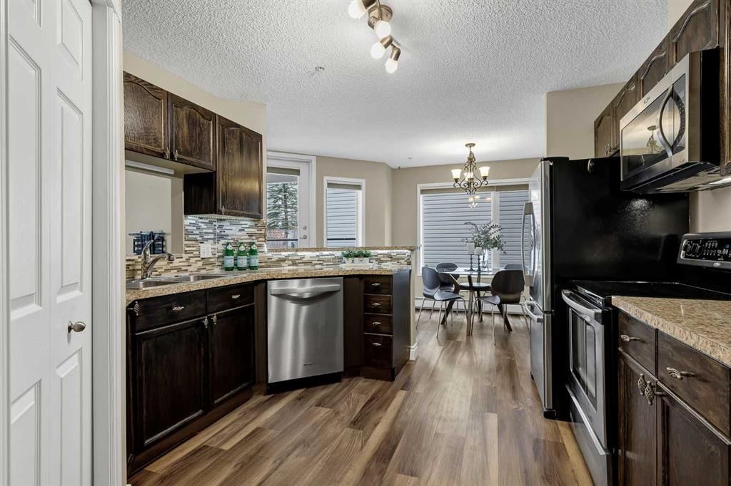 1113, 950 Arbour Lake Road NW, Calgary — photo 3 of 36