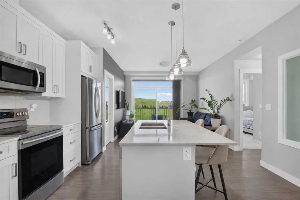 217, 10 Walgrove Walk SE, Calgary — photo 3 of 45