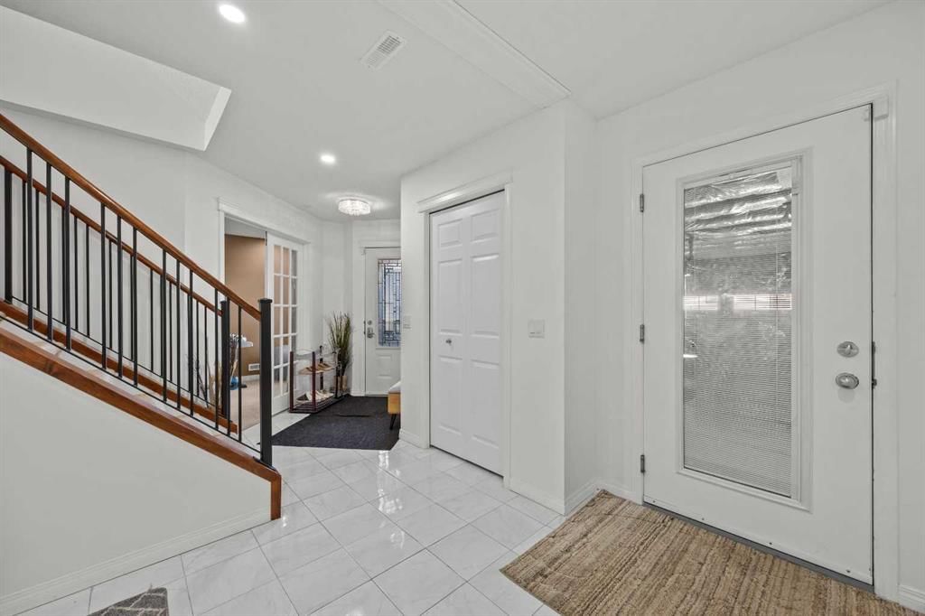 203 St Moritz Drive SW, Calgary — photo 3 of 50