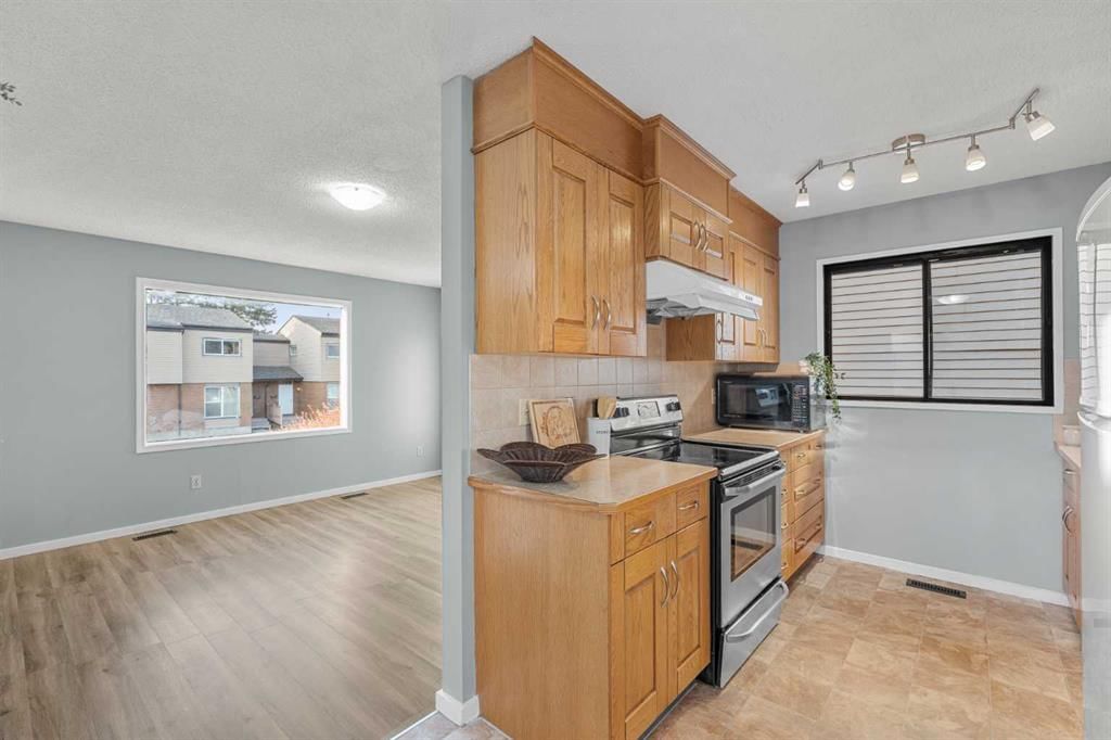 96 Abalone Crescent NE, Calgary — photo 4 of 39