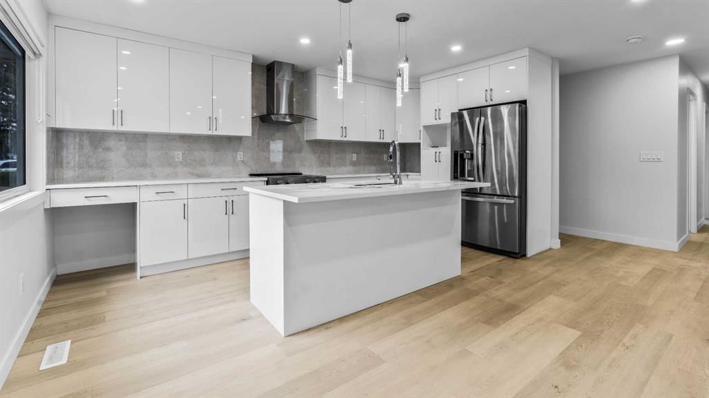 48 Doverglen Crescent SE, Calgary — detached for sale
