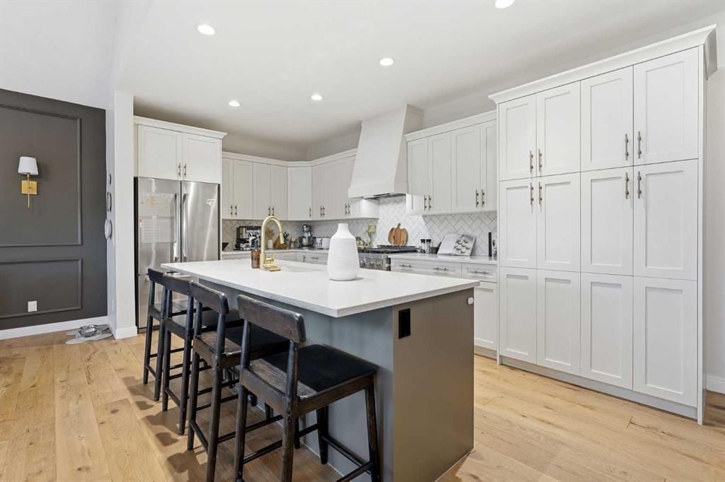 1509 Montrose Terrace SE, High River — photo 5 of 48