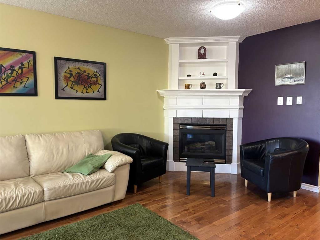 6013 Trollinger Street NE, Calgary — photo 3 of 20