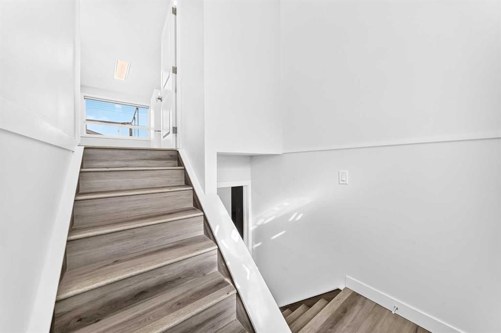235 Margate Close NE, Calgary — photo 2 of 25