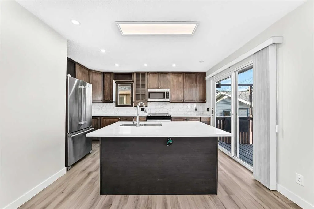 235 Margate Close NE, Calgary — photo 4 of 25