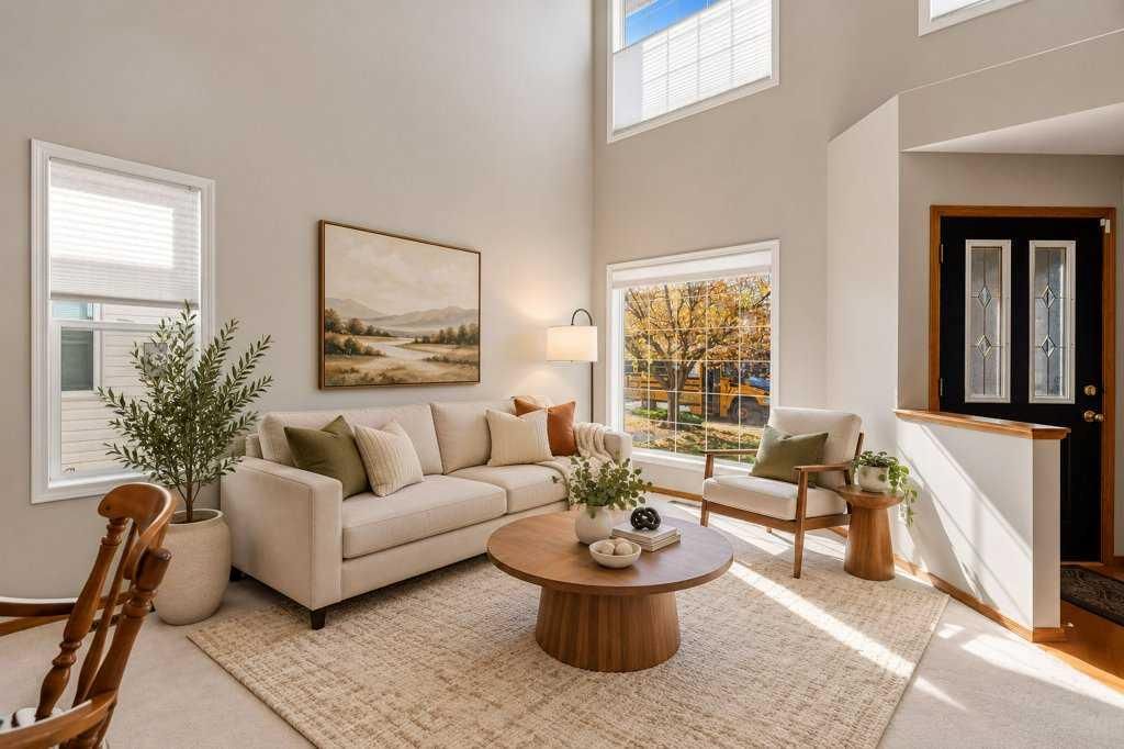 128 Douglas Ridge Close SE, Calgary — photo 5 of 50