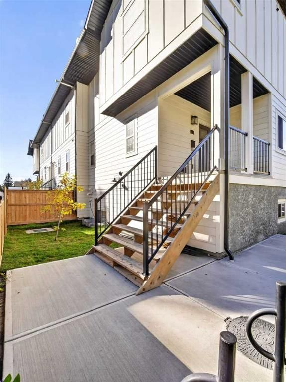 1931 62 Avenue SE, Calgary — photo 3 of 50