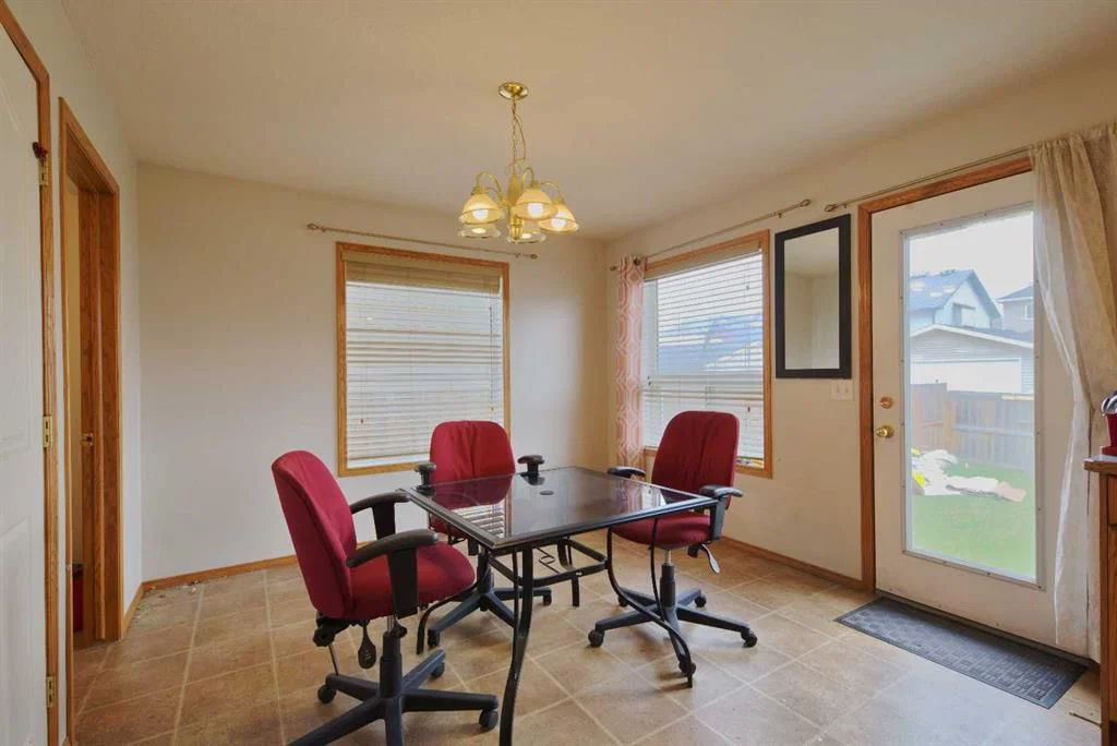 179 Saddlemead Close NE, Calgary — photo 4 of 23