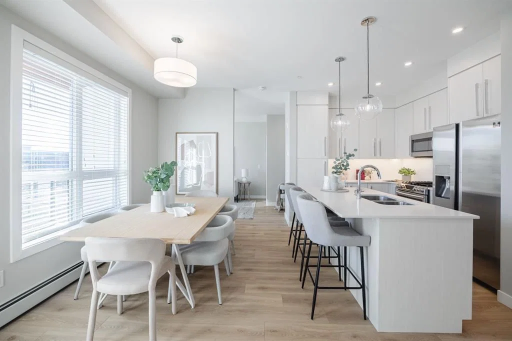 410, 383 Smith Street NW, Calgary — main listing photo