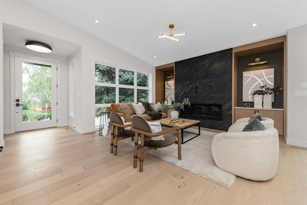 4912 Carney Road NW, Calgary — photo 5 of 50