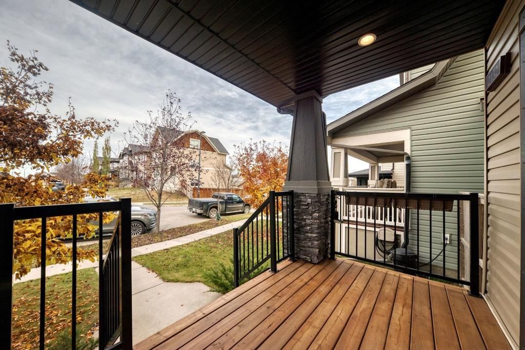 2132 Reunion Square NW, Airdrie — photo 2 of 44