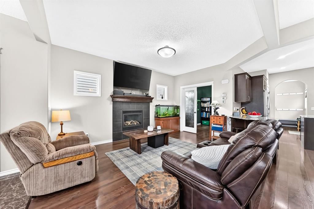 2132 Reunion Square NW, Airdrie — photo 5 of 44