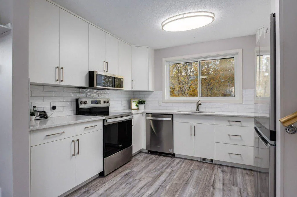 228 Deer Ridge Place SE, Calgary — photo 4 of 41