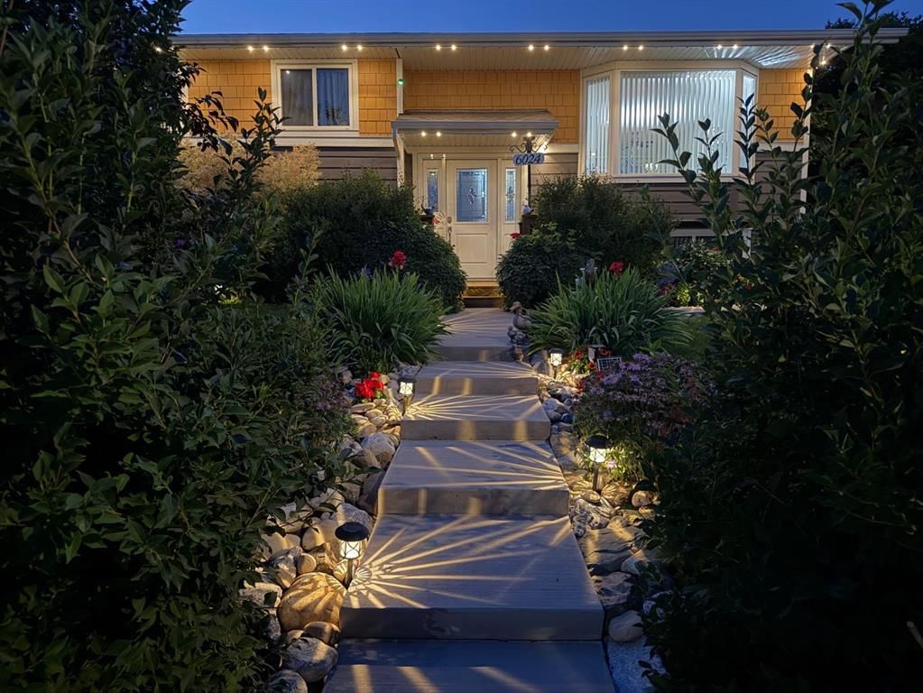 6024 Pinecrest Way NE, Calgary — photo 2 of 37