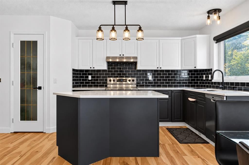 45 Bow Ridge Drive, Calgary — detached for sale