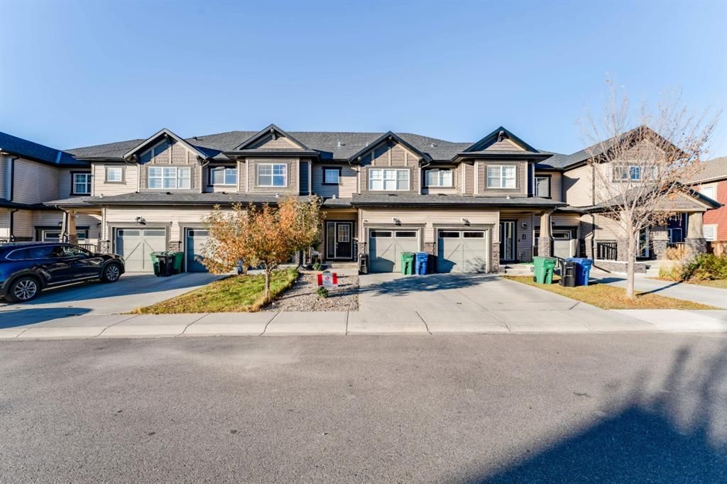 230 Hillcrest Square SW, Calgary — row/townhouse for sale