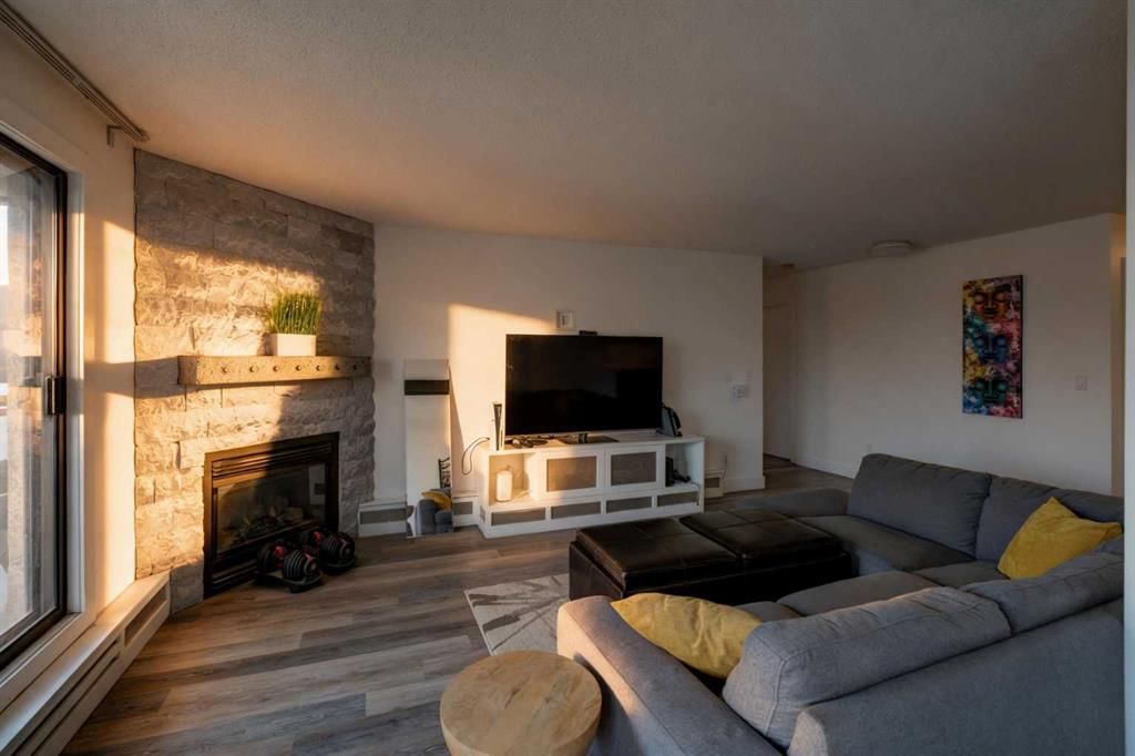10, 635 Marsh Road NE, Calgary — photo 3 of 40