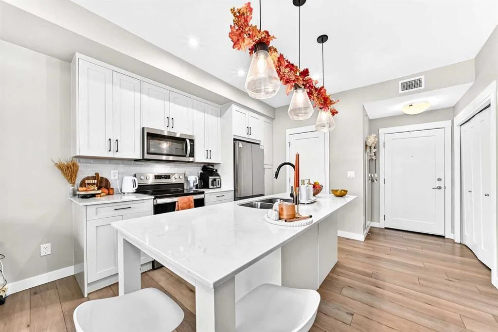 415, 500 Auburn Meadows Common SE, Calgary — main listing photo