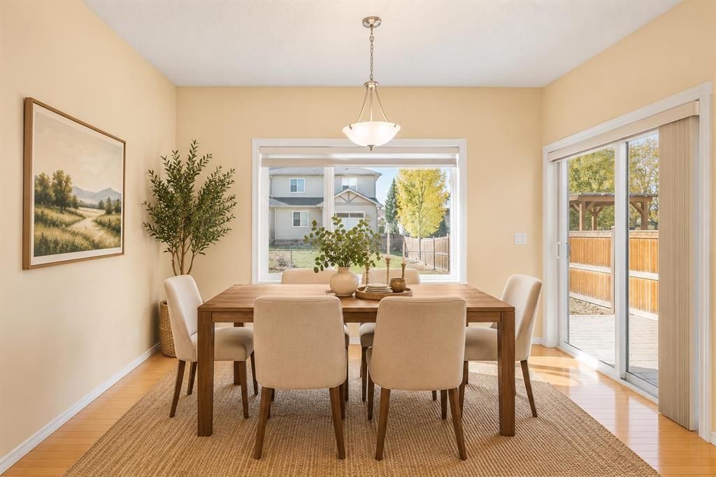 220 Silverado Range Heights SW, Calgary — photo 5 of 29
