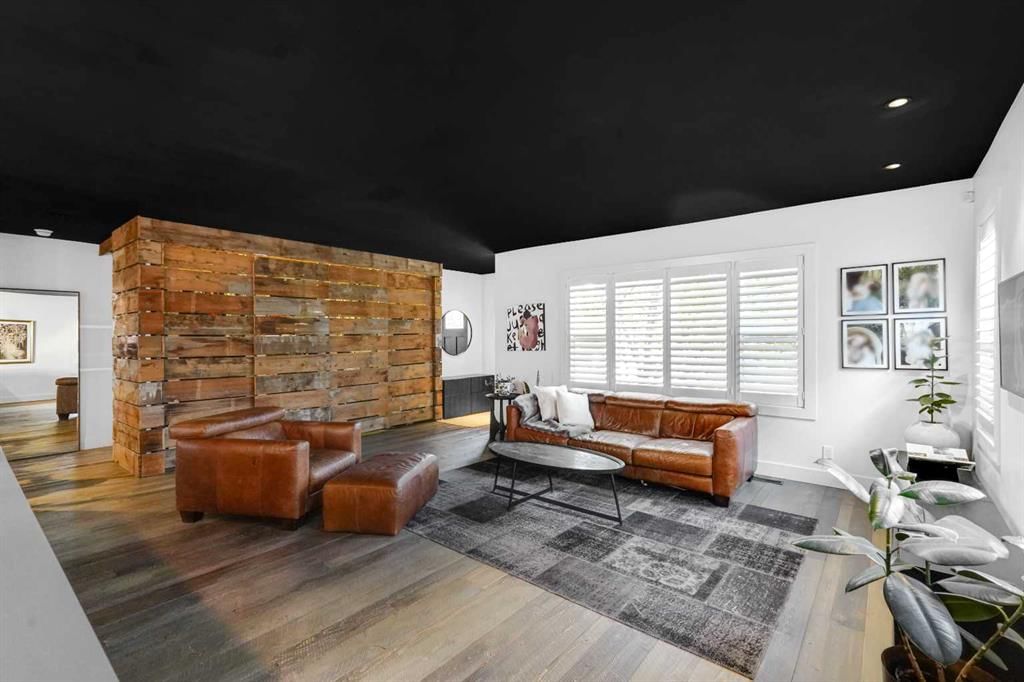 817 4 Street NE, Calgary — photo 4 of 48