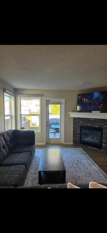 754 Luxstone Gate SW, Airdrie — photo 3 of 35