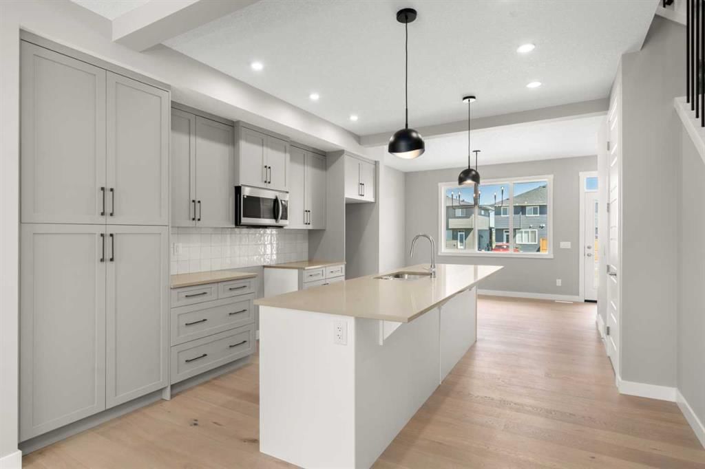 78 Sora Gardens SE, Calgary — photo 3 of 11