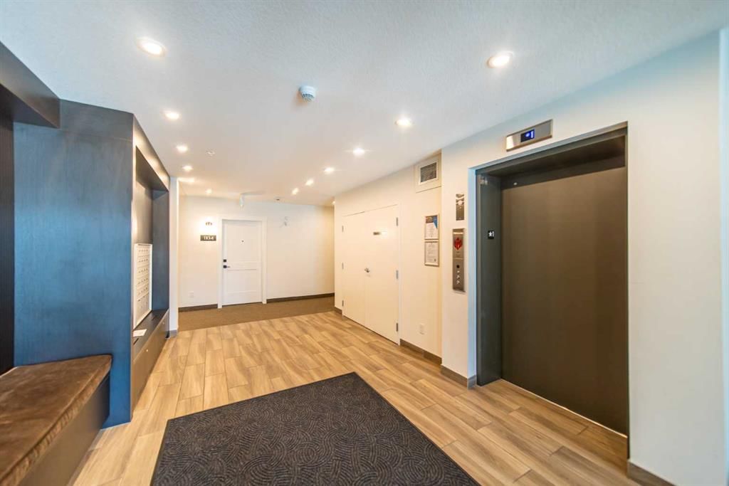 1310, 200 Seton Circle SE, Calgary — photo 5 of 30