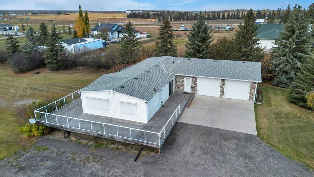 241212 Range Road 281, Chestermere — photo 2 of 50