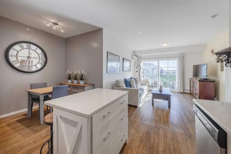 4410, 215 Legacy Boulevard SE, Calgary — main listing photo