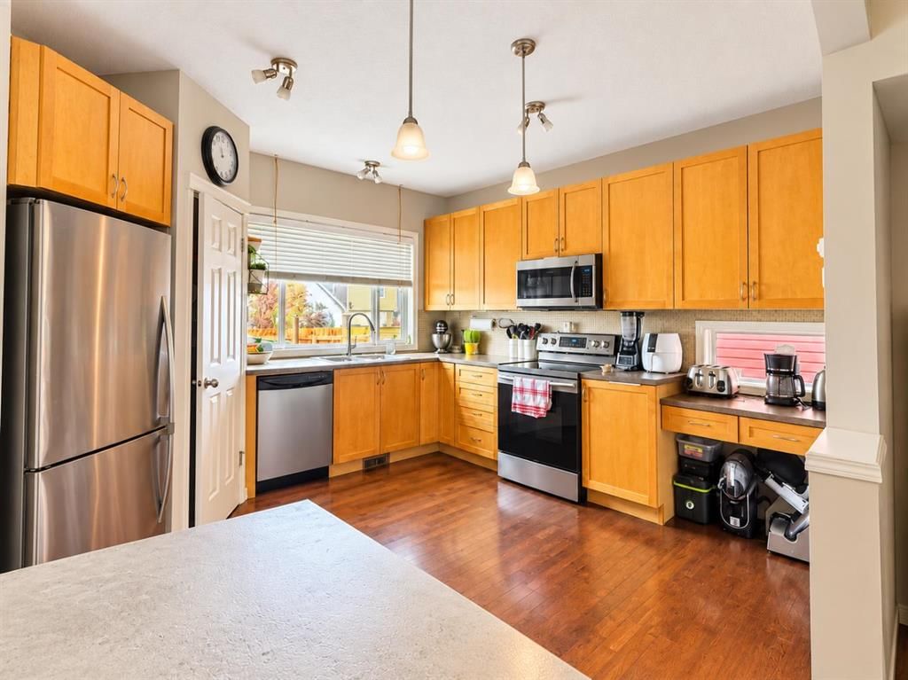 70 Auburn Bay View SE, Calgary — photo 3 of 12