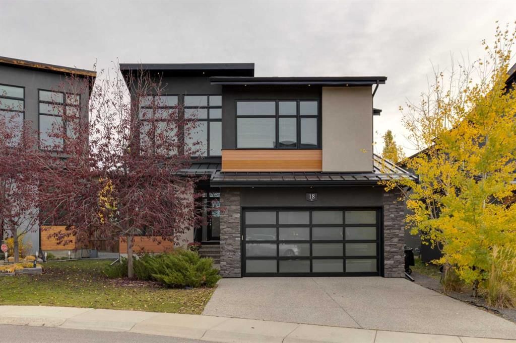 18 West Point Mews SW, Calgary — photo 2 of 42