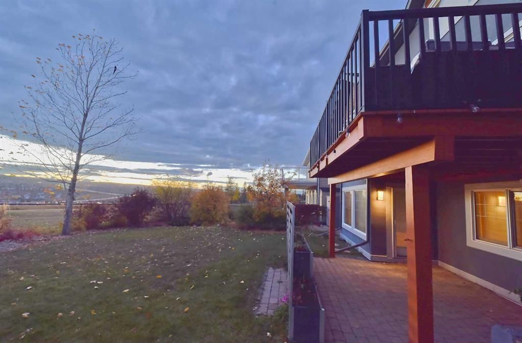 170 Panamount Road NW, Calgary — photo 4 of 37