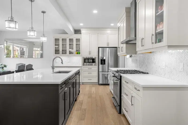 107 Masters Way SE, Calgary — photo 5 of 50