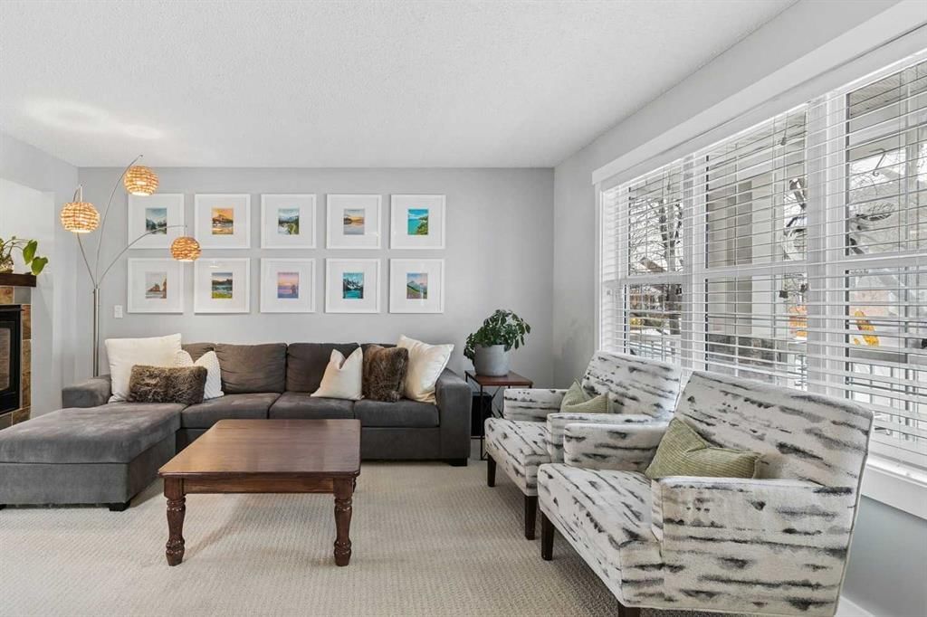61 West Coach Place SW, Calgary — photo 2 of 46