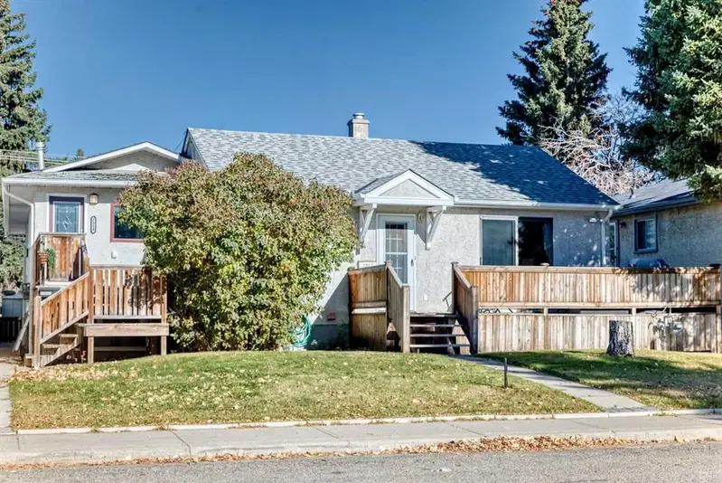 7312 36 Avenue NW, Calgary — photo 2 of 50