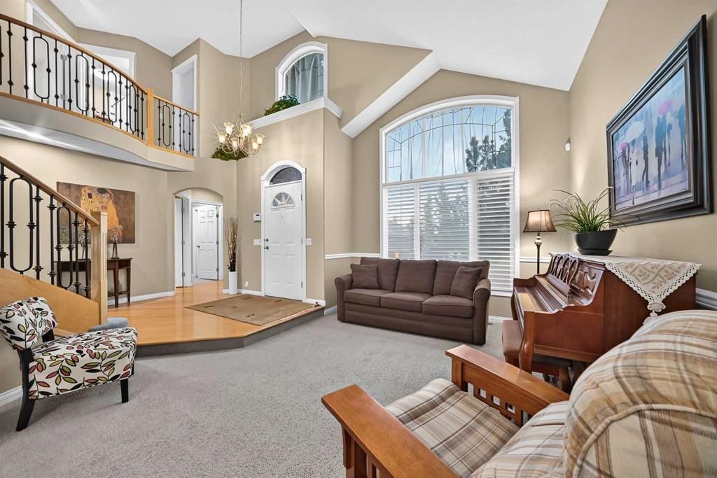 442 Sienna Heights Hill SW, Calgary — photo 3 of 49