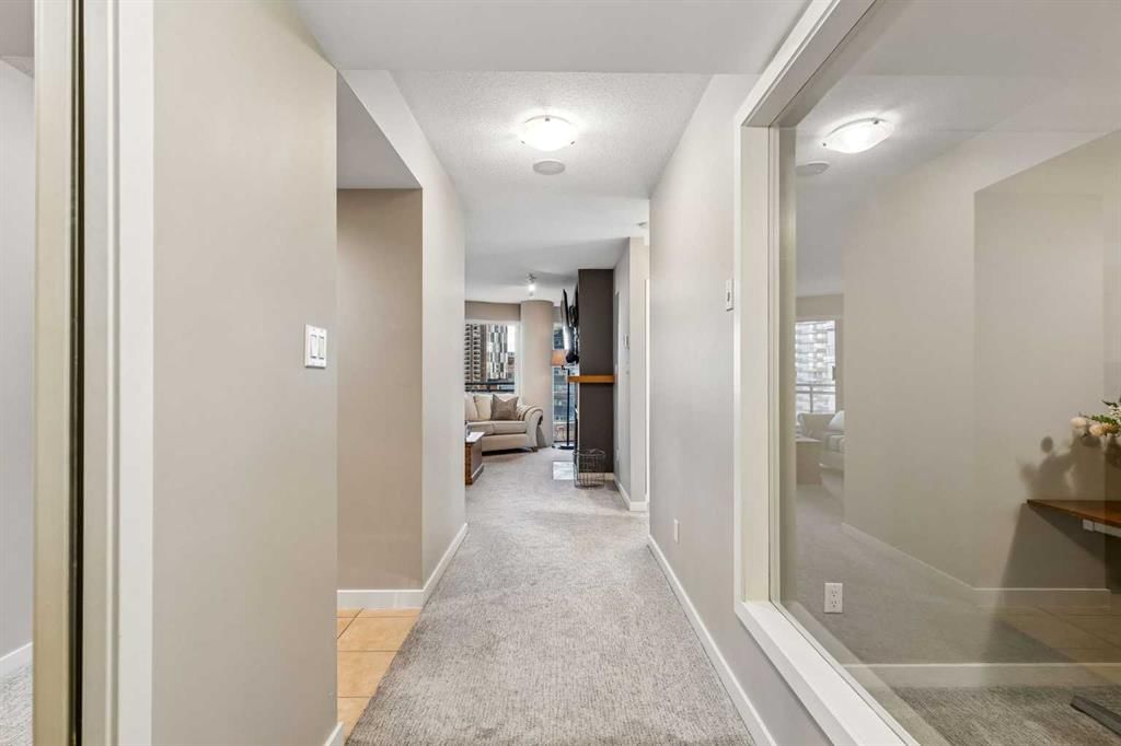 903, 1088 6 Avenue SW, Calgary — photo 3 of 40