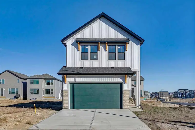 68 Sugarsnap Green SE, Calgary — main listing photo