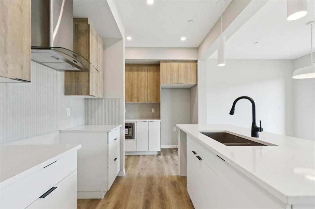 302 Hotchkiss Common SE, Calgary — photo 5 of 35