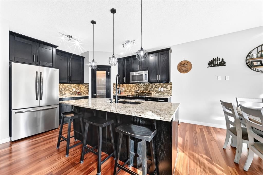 116 Walden Terrace SE, Calgary — photo 5 of 28