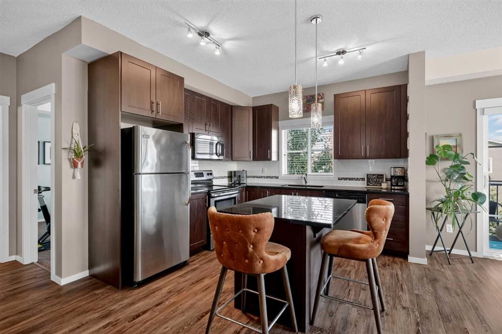 1409, 755 Copperpond Boulevard SE, Calgary — photo 4 of 44