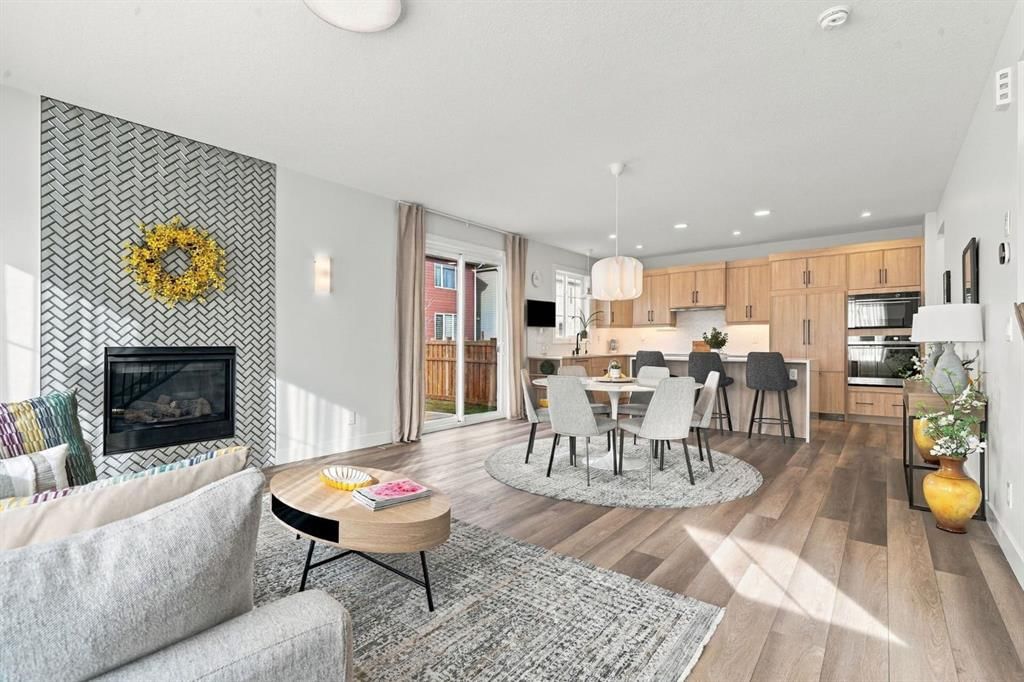 24 Yorkville Terrace SW, Calgary — photo 5 of 50