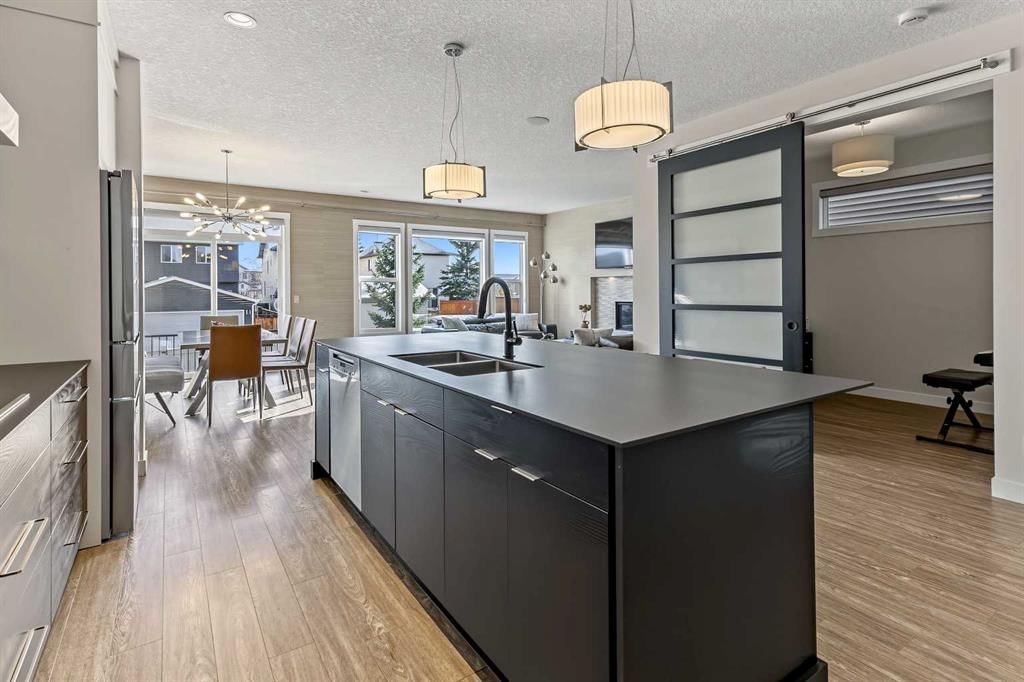 16 Tuscany Valley Grove NW, Calgary — photo 5 of 50