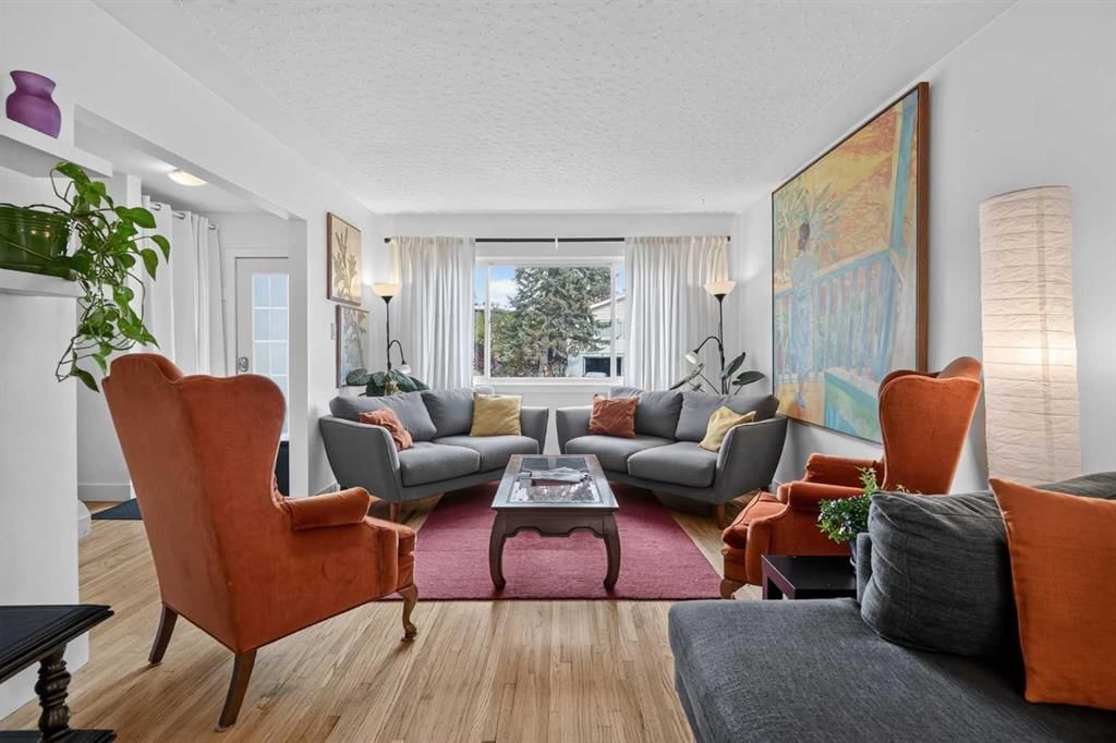 211/213 43 Avenue SW, Calgary — photo 3 of 37