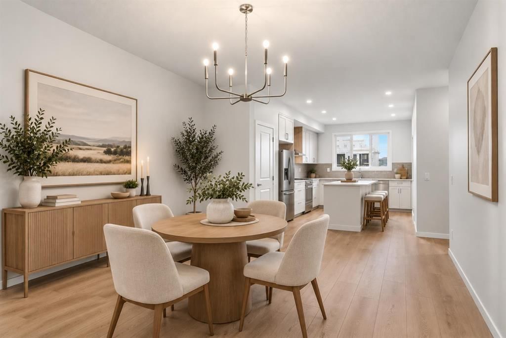 676 Rowmont Boulevard NW, Calgary — photo 3 of 44