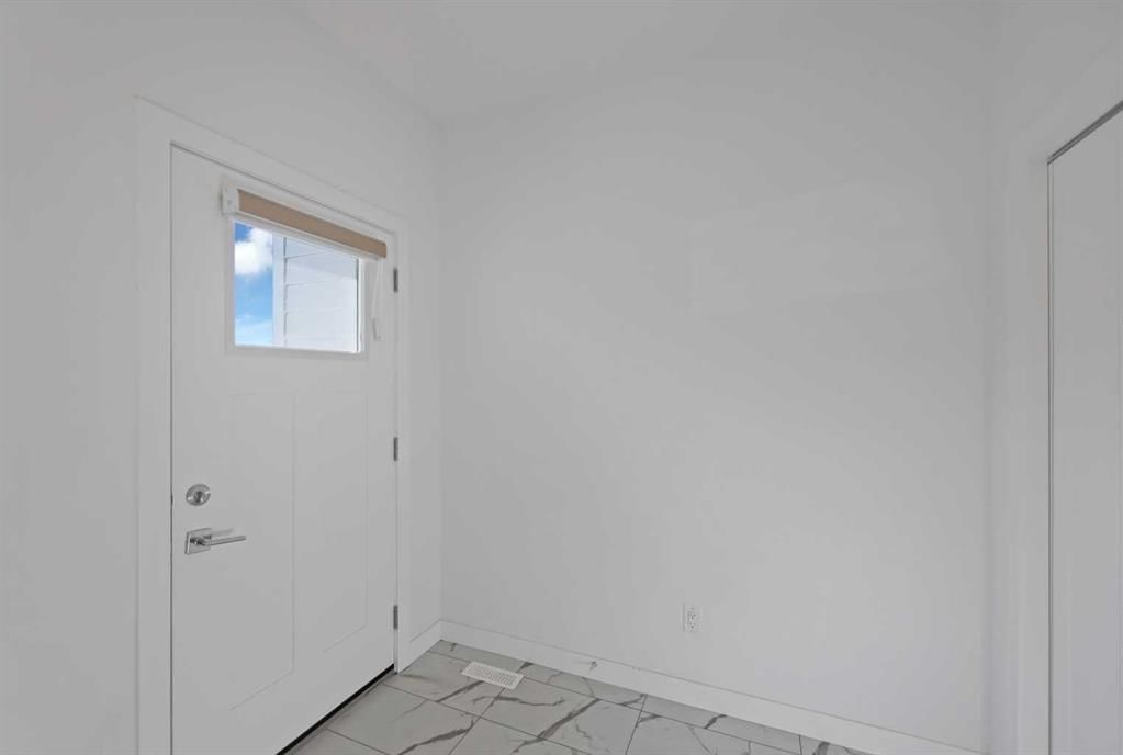7386 202 Avenue SE, Calgary — photo 4 of 50