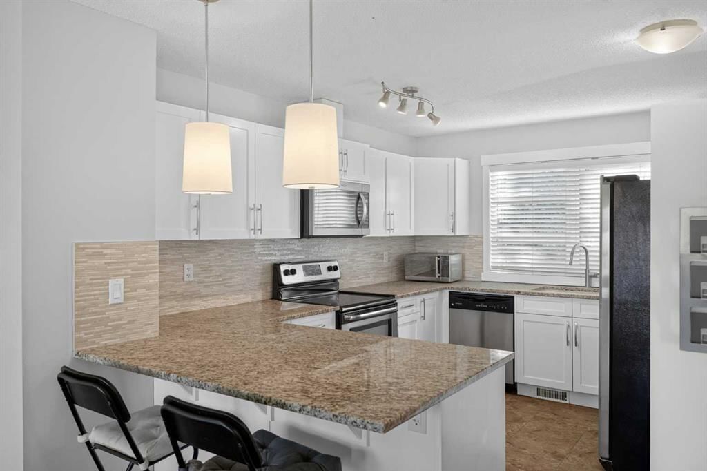 508 Covecreek Circle NE, Calgary — photo 2 of 41
